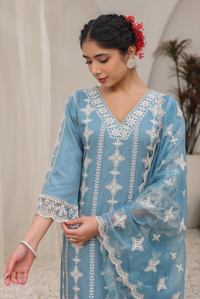 LIGHT BLUE RAYON COTTON EMBROIDERED SUIT SET